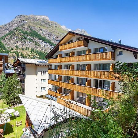 Jaegerhof Serviced Apartements Церматт Екстер'єр фото