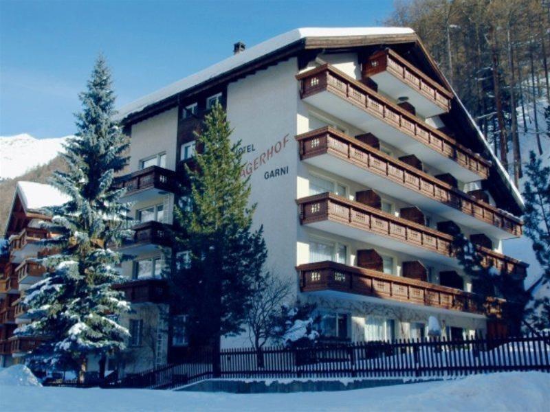 Jaegerhof Serviced Apartements Церматт Екстер'єр фото